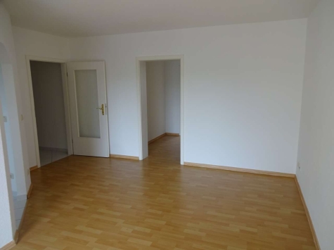 Vermietete 2-Raum DG-Wohnung mit Balkon und Stellplatz in Marienthal! - Wohnzimmer (3654)