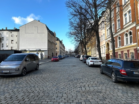 Vermietete 1-Raum-Whg. mit Balkon u. Tageslichtbad in Plauen! Zentrumsnah! - Straßenansicht (771)