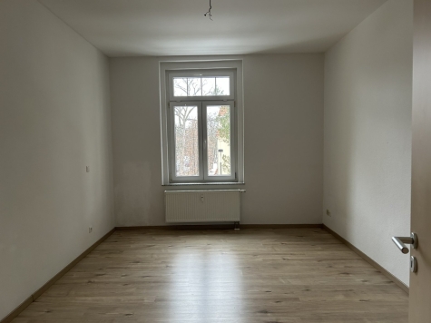 Zentrumsnahe 3-Raumwohnung mit Balkon, Stellplatz und EBK! - Kinderzimmer (6887)