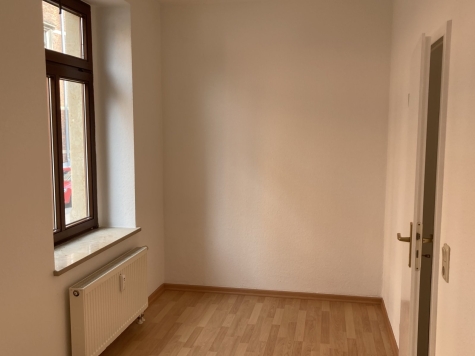 Helle 2-Raum-Wohnung mit Balkon! Unmittelbare Nähe zum Hauptbahnhof! - Schlafzimmer (7140)