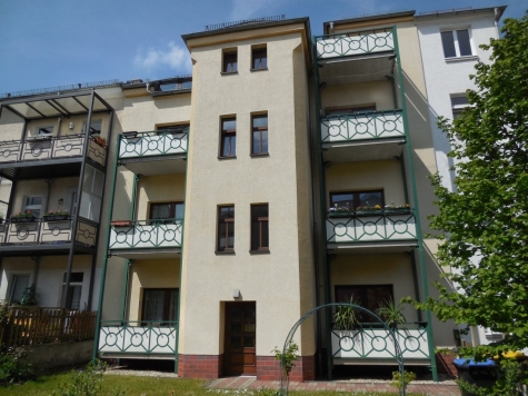Helle 2-Raum-Wohnung mit Balkon! Unmittelbare Nähe zum Hauptbahnhof! - Balkonanlage (7133)