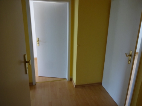Ab 1.11.! Zentrumsnahe 3-Raum-Maisonettewohnung mit Balkon! - 2. DG (10049)