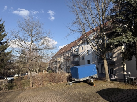 Sanierte 1,5-Raumwohnung mit Balkon und Stellplatz in Marienthal! - Stellplatz (2767)