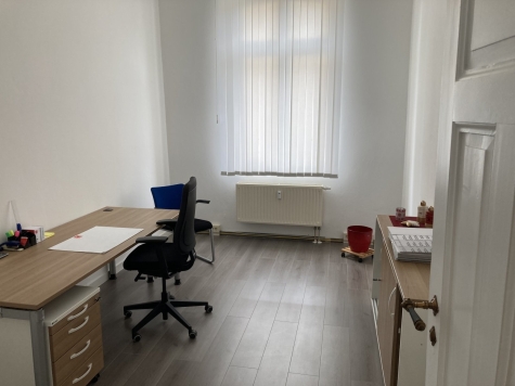 113 qm Büroeinheit im denkmalgeschützten Gründerzeithaus Nähe Schwanenteich - Büro 2 (63)