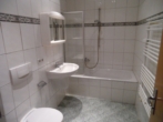 Bad mit Wanne