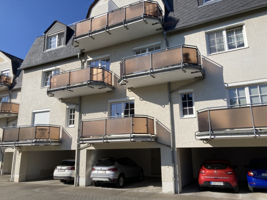 Hausrückseite