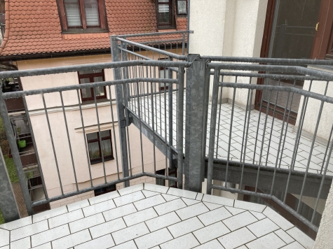 Ab 01.08.26! Schöne 1-Raumwohnung mit Balkon, Wanne, attraktive Lage, Nähe Muldenpromenade! - Balkon (3586)