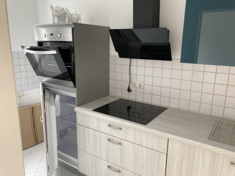Ab 1.9.26! Helle 2-Raumwohnung mit Balkon u. EBK zur Ablöse in Marienthal nähe HBK! - EBK zur Ablöse (7401)