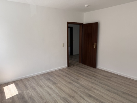 Helle 3-Raum-Wohnung mit Balkon in Zwickau! - Schlafzimmer (10152)