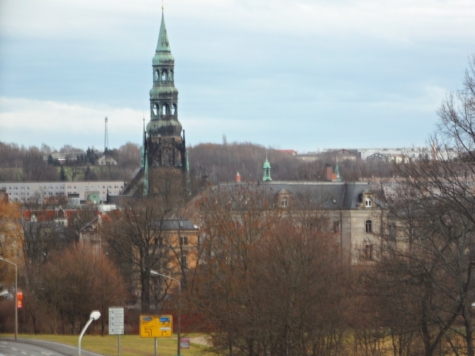 Zentrumsnah! 1,5-Raum-Whg. mit Balkon + Fahrstuhl / rollstuhlgerecht; vermietet! - Blick auf Dom St. Marien (9558)