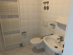 Bad mit Wanne
