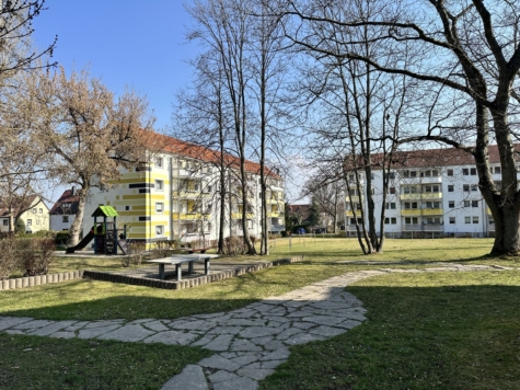 105 Garagen in Top-Lage von Zwickau-Weißenborn: Attraktives Investmentgrundstück - Umgebung (9293)