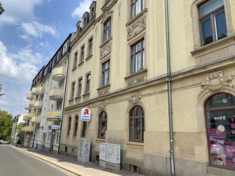 Vermietetes Restaurant mit Gastgarten + 3 Apartments, inkl. 4 TG-Stellplätze - Körnerstraße (14424)