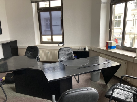 118 qm Büroetage im zentrumsnahen Denkmalschutzobjekt optional mit Einrichtung - Besprechungsraum (121)