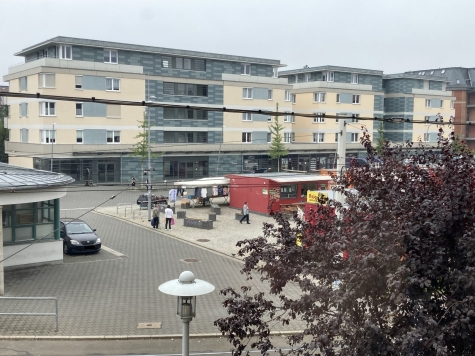 118 qm Büroetage im zentrumsnahen Denkmalschutzobjekt optional mit Einrichtung - Blick auf Neumarkt (127)