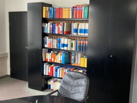 118 qm Büroetage im zentrumsnahen Denkmalschutzobjekt optional mit Einrichtung - Büroraum 1 (126)