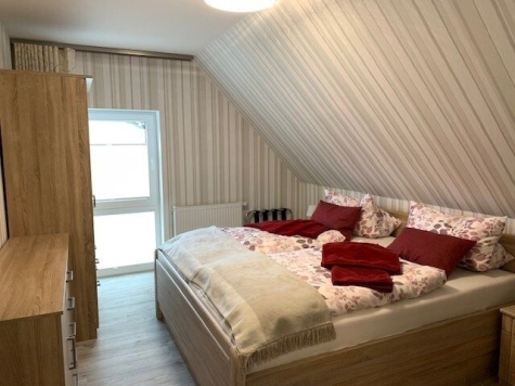 Exklusive Strandnähe trifft moderne Eleganz! EFH mit Einliegerwohnung in Bestlage von Thiessow! - OG Schlafzimmer 1 (6918)