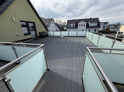 Exklusive Strandnähe trifft moderne Eleganz! EFH mit Einliegerwohnung in Bestlage von Thiessow! - OG Dachterrasse (6920)