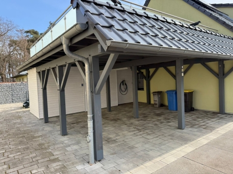 Exklusive Strandnähe trifft moderne Eleganz! EFH mit Einliegerwohnung in Bestlage von Thiessow! - Carport mit Wallbox (6906)