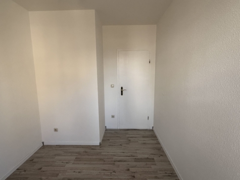 Helle 1,5-Raumwohnung mit Balkon und Stellplatz in Marienthal! Nähe HBK! - Schlafzimmer (12051)