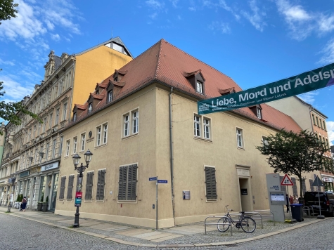 Vermietete 2-Raumwohnung mit Einbauküche; Innenstadtlage! - Robert-Schumann-Haus (4792)