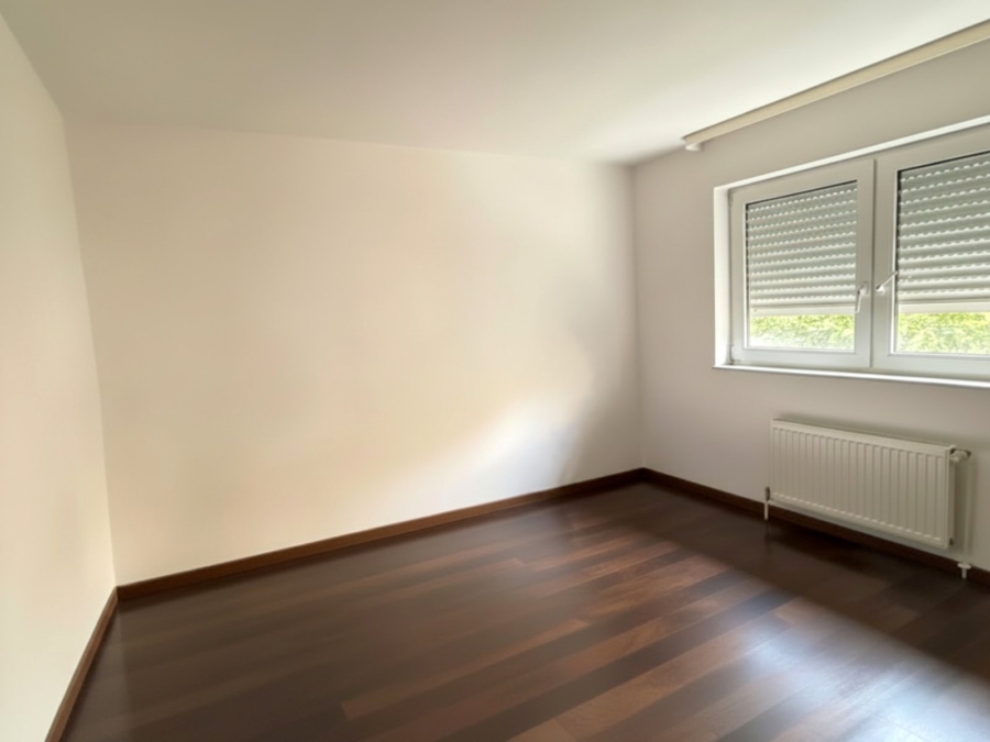 Schlafzimmer durch AI beräumt