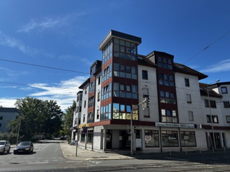 2-Raumwohnung mit Balkon, Fahrstuhl und TG-Stellplatz! Zur Selbstnutzung geeignet. - Marienthaler Straße 137 (12868)