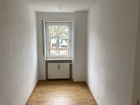 Schöne 1,5-Raum-Whg. mit Fahrstuhl, Balkon u. TG-Stpl. in zentrumsnaher Lage! - Schlafnische (9514)