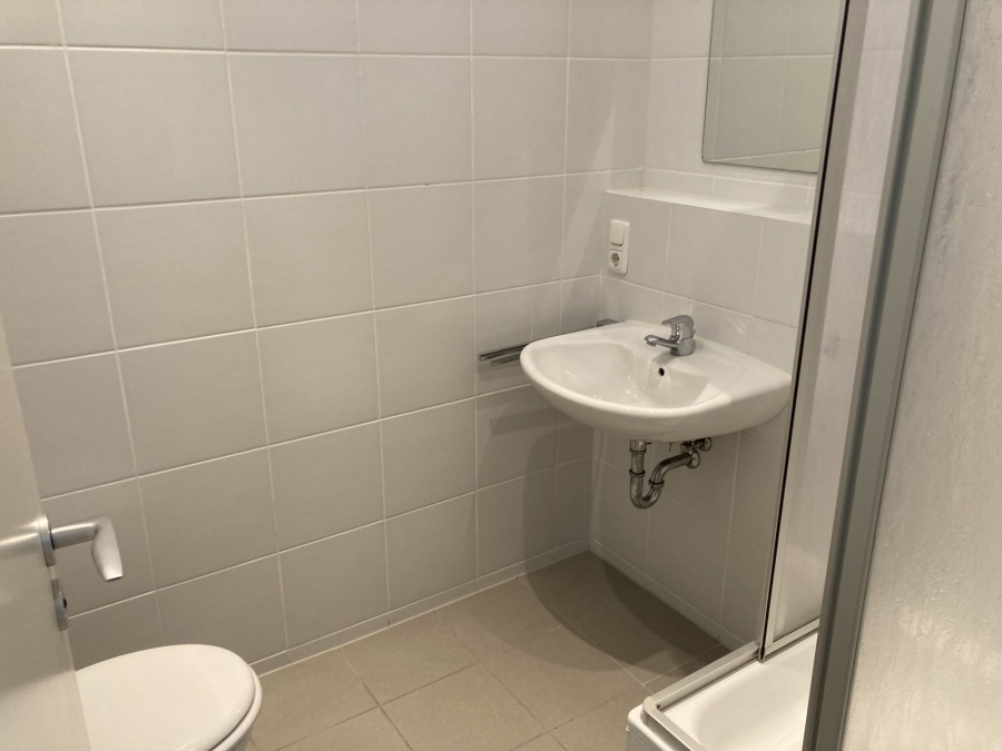Bad mit Dusche