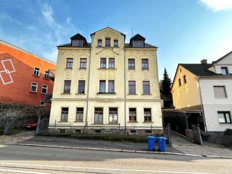 Kompakt, gemütlich, vielseitig – Eigentumswohnung mit Balkon in Kirchberg - Auerbacher Straße 40 (15477)