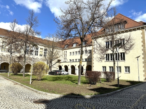 Perfekt für studentisches Wohnen in der Hochschulstadt Zwickau – Großes Potenzial in 1A-Lage - WHZ Innenstadt (7705)