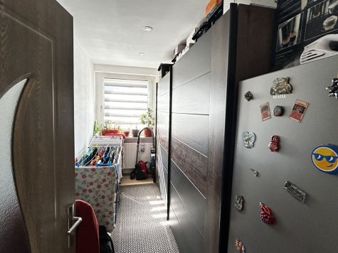 Modernisierte 3-Raum-Wohnung im 1. OG, Balkon u. Stellplatz - Kinderzimmer (580)