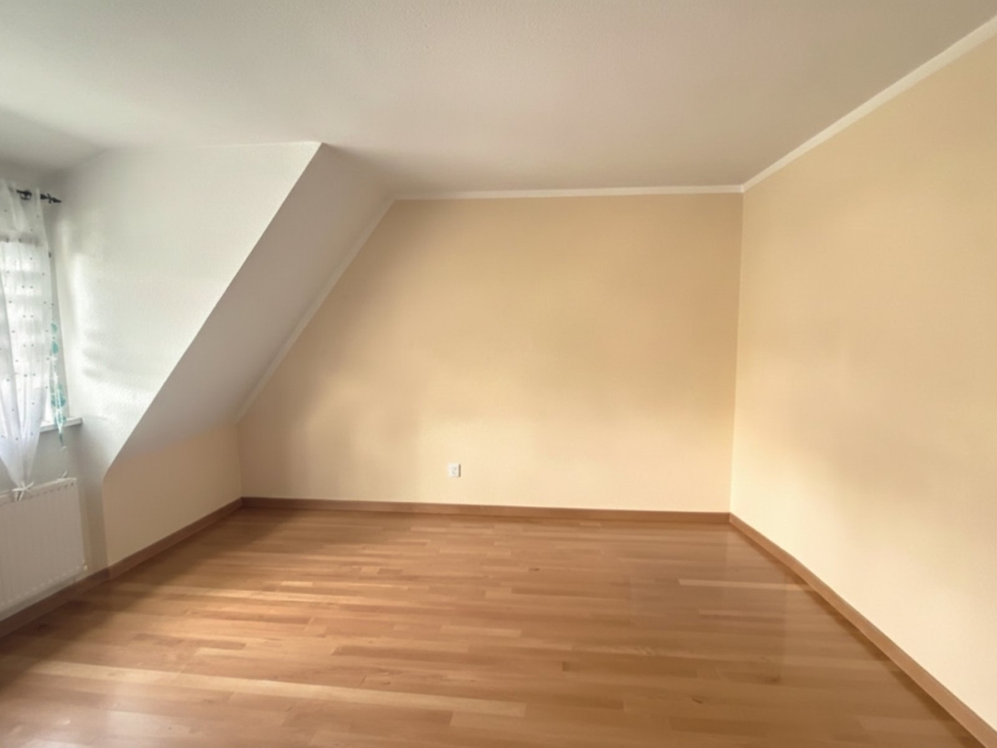Wohnzimmer durch AI beräumt