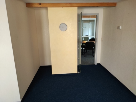 Aus Geschäftshaus wird Traumhaus! Attraktive Immobilie mit Wohnkonzept - Obergeschoss (15467)