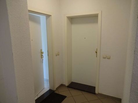 Vermietete 1,5-Raumwhg. mit Balkon in Marienthal – Nähe HBK! - Wohnungseingang (6746)