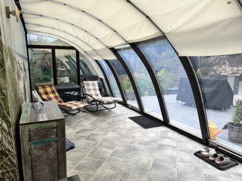 Attraktives Wohn- und Geschäftshaus mit großem Grundstück, Pool und Photovoltaik in Wilkau-Haßlau! - Wintergarten (14141)
