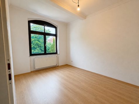 Ab 1.11.! 3-Raumwohnung mit Balkon und Einbauküche in Zwickau! - Schlafzimmer (12263)