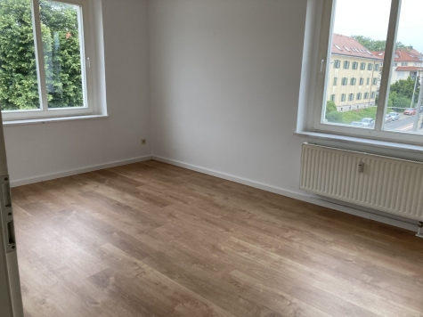 Vermietete 2-Raum-Wohnung Marienthal! Nähe HBK! - Wohnzimmer (7515)