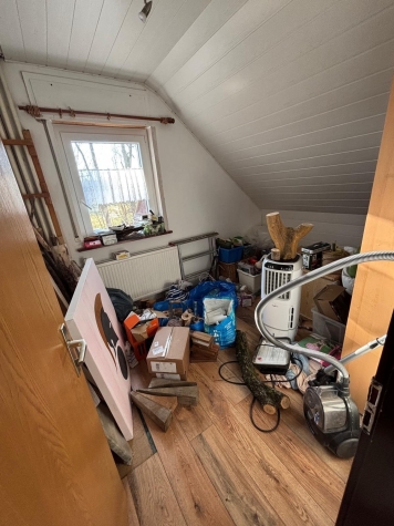 Einzigartiges Anwesen mit Wohnhaus, Gewerbeflächen, Ferienwohnungen und großem Naturareal! - Kinderzimmer 1 (5808)