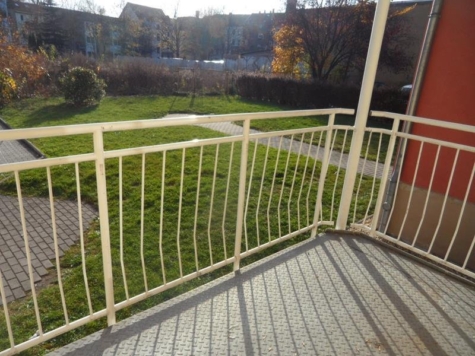 Helle 2-Raum-Wohnung mit Südbalkon und Stellplatz! Vermietet! - Balkon (9273)