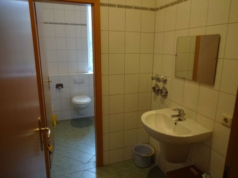 ab 60m² Büro- oder Praxisräume zentrumsnah – Teilflächen mietbar – sofort nutzbar - erstes WC (188)