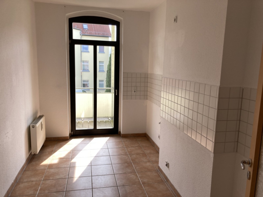 Küche mit Balkon