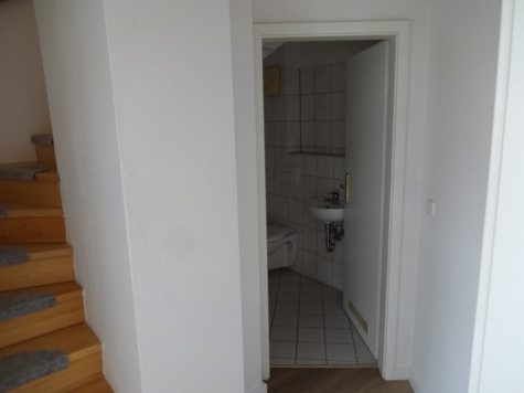 Großzügige 4-Zimmer-Maisonettewhg. mit Balkon und Gäste-WC! - Gäste-WC (11361)