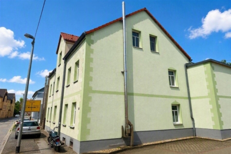 Gemütliche 2-Raumwohnung mit Terrasse und EBK in Lichtentanne! - Außenansicht (12342)