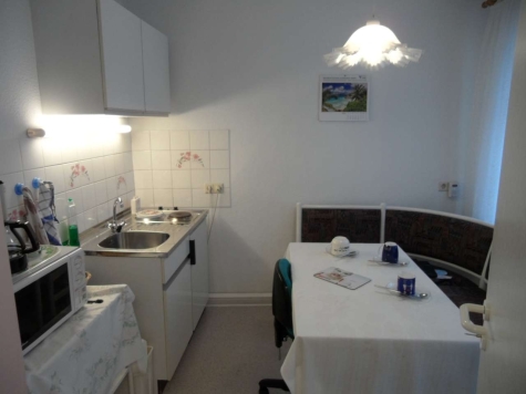 134m² Büro- oder Praxisräume in 1A-Innenstadtlage - Teeküche Einrichtungsbeispiel (111)