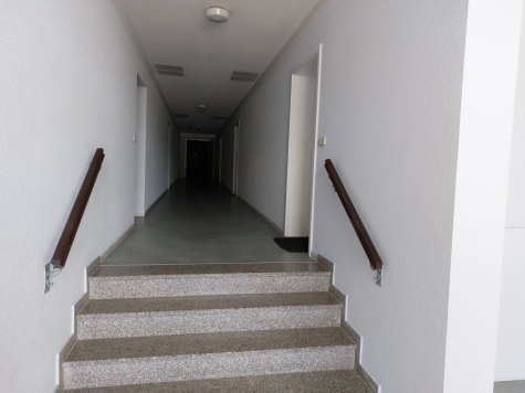 Attraktives Apartement in ehemaliger Textilfabrik, mit Aufzug, zentrumsnah, Denkmalschutz! - Treppenhaus (712)