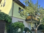 Rückansicht mit Balkon