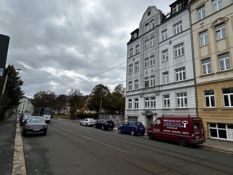 Geräumige, helle 2-Raum-Whg. im EG mit Balkon, Einbauküche und TV im Kochbereich, vermietet! - August-Bebel-Straße nach Süden (1608)