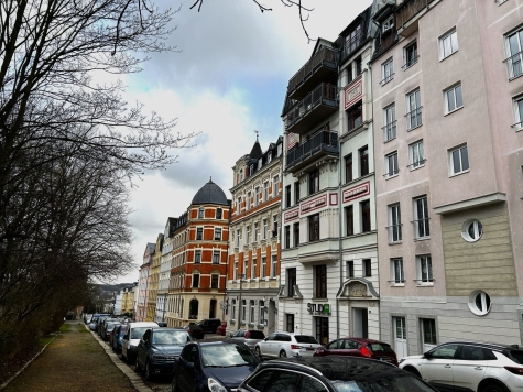 Vermietete 4-Raum-Wohnung mit Balkon, Tageslichtbad u. Gäste-WC in Plauen! Aufzug; Zentrumsnah! - Goethestraße (2783)
