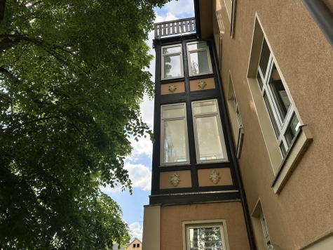 Vermietete 2-Raum-Wohnung mit Einbauküche und Tageslichtbad! - Details am Haus (552)